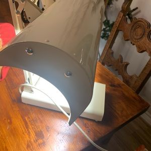 Lumino therapy lamp